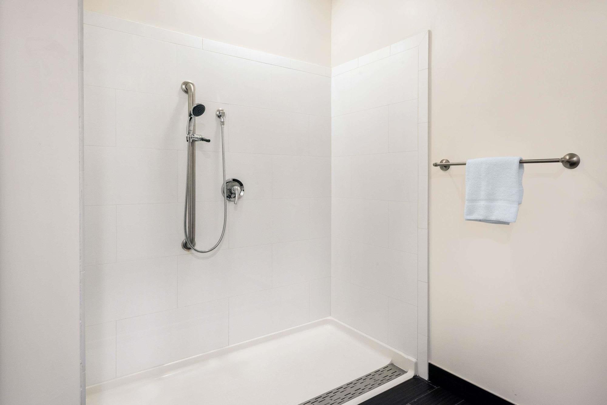 Howard Johnson By Wyndham Quincy/ Boston Buitenkant foto